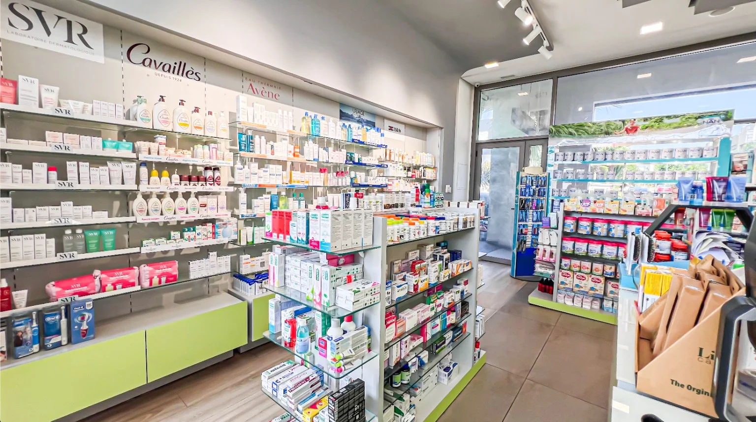 Intérieur de la Pharmacie Casaview
